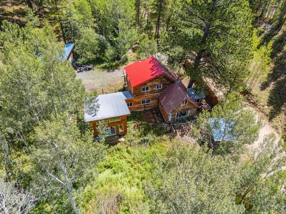 Photo of 665 Lower Travis Gulch Rd
