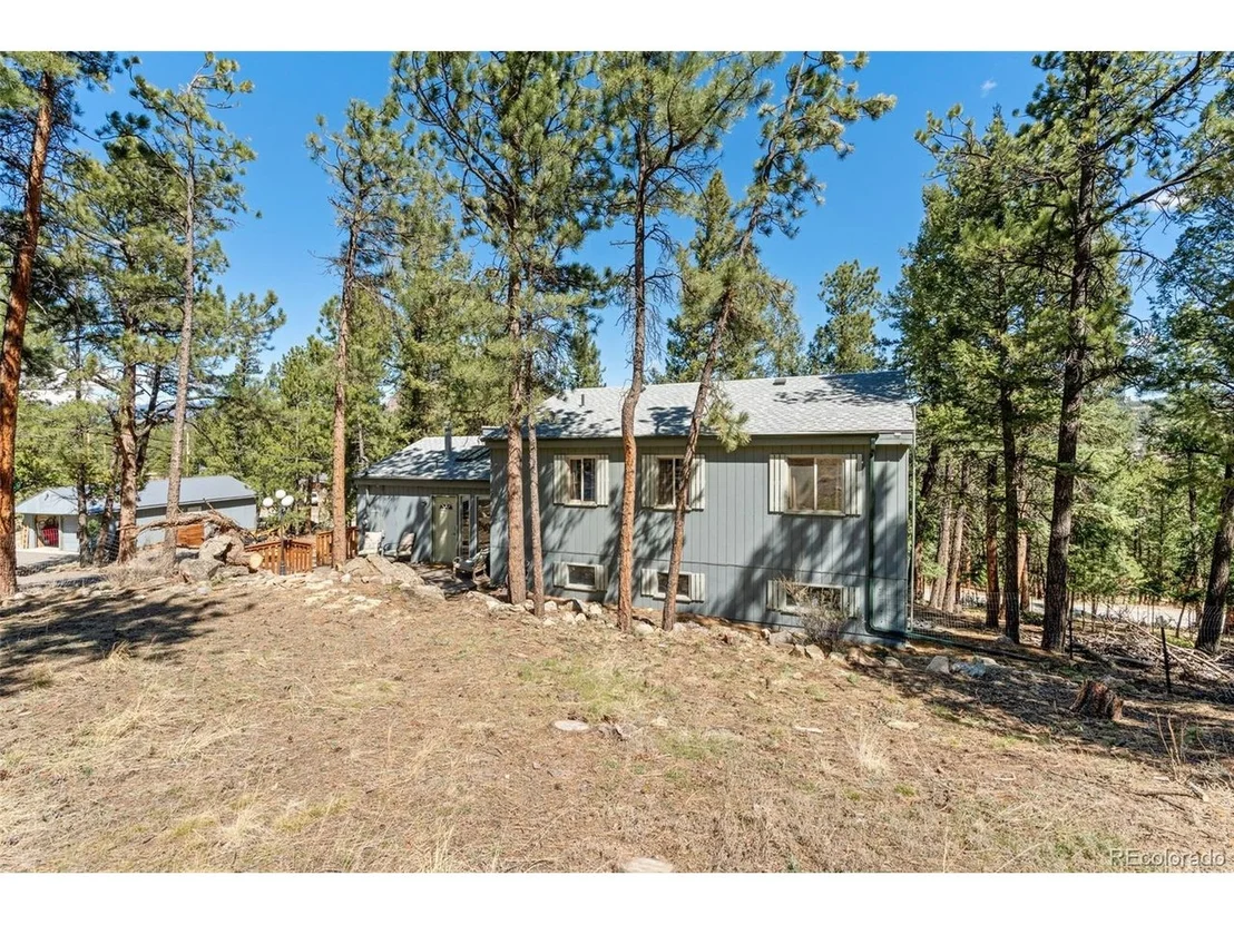 Photo of 20 Long Ridge Dr