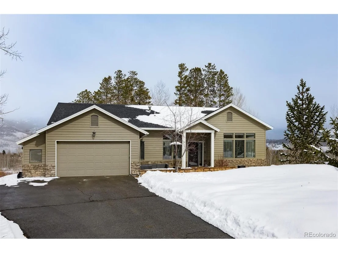 Photo of 712 Eveningstar Rd