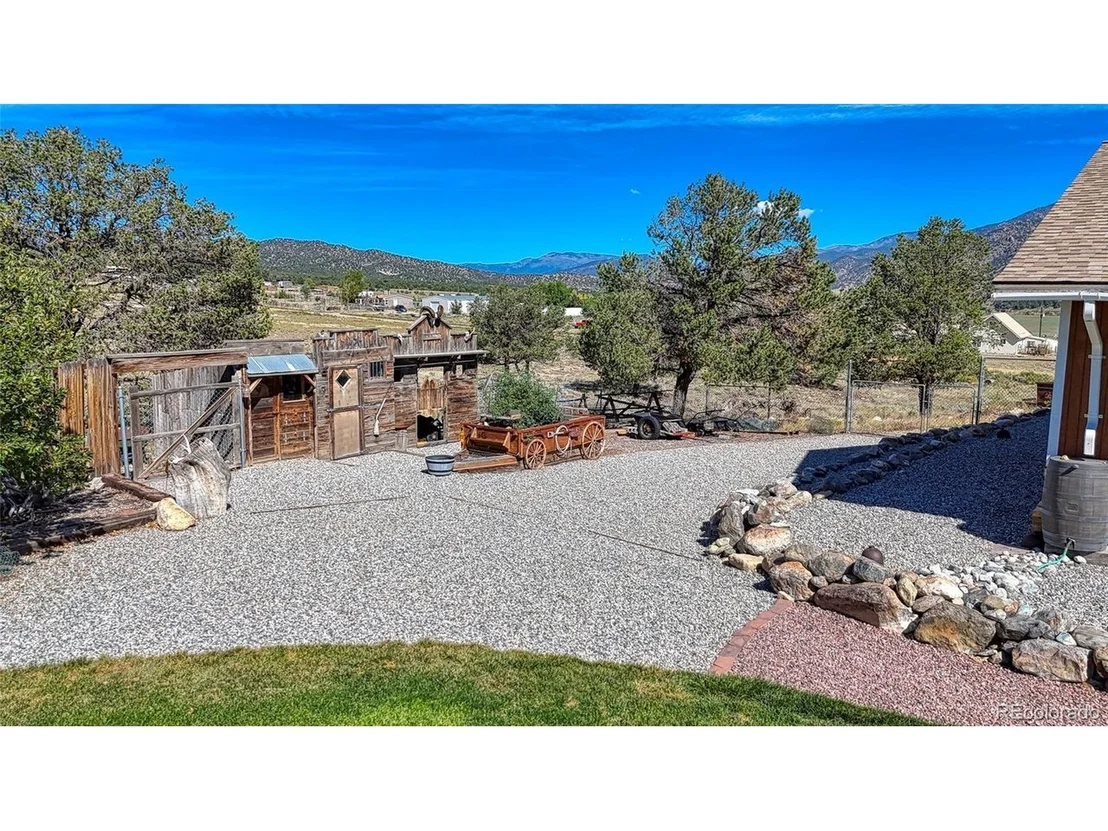Photo of 128 Pine Edge Dr