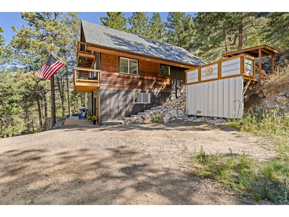 Photo of 130 Sly Fox Rd