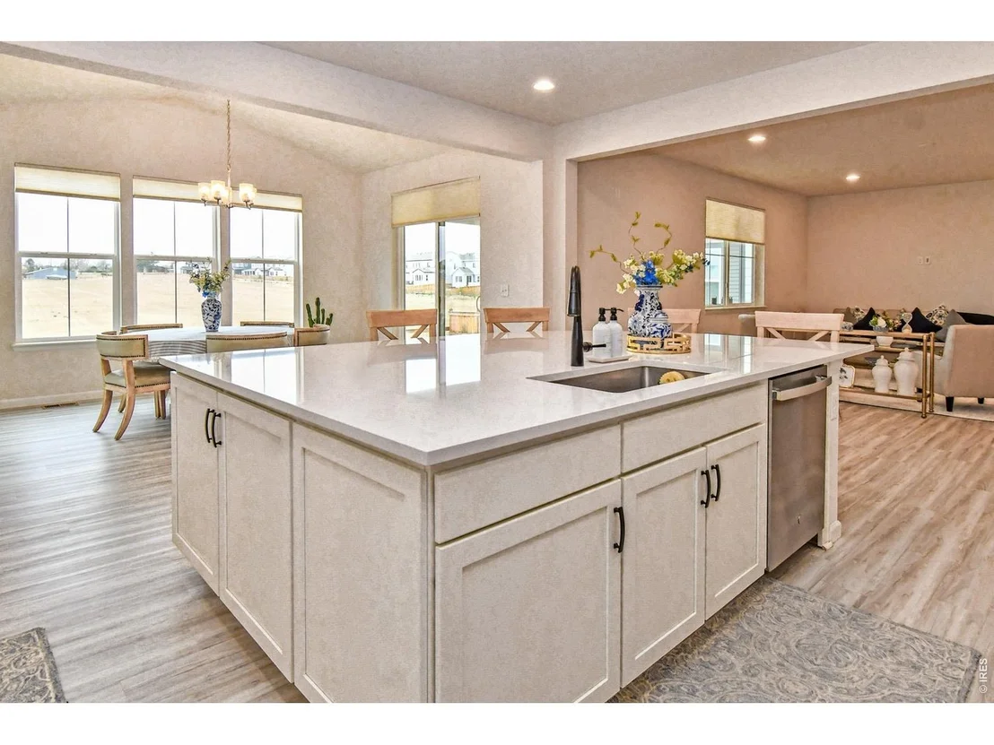 Photo of 2656 Long Ln