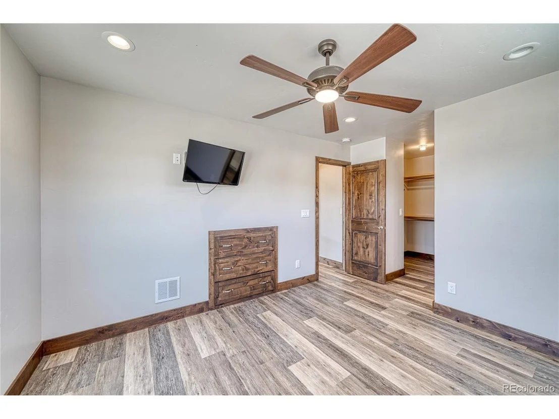 Photo of 106 Crestone Mesa Dr