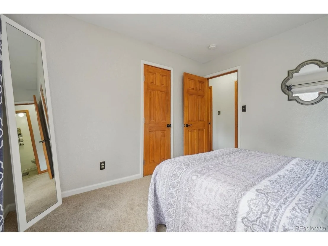 Photo of 644 Munson Ct