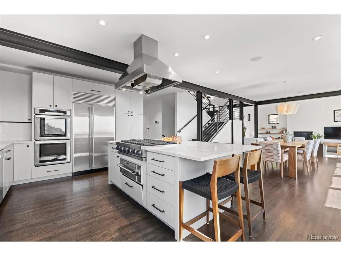 Photo of 14 Pine Brook Rd