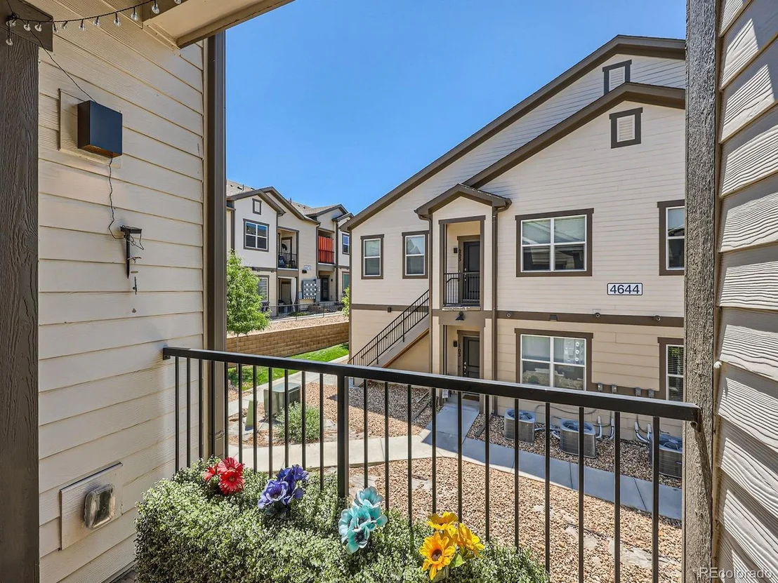 Photo of Unit 202 at 4680 Copeland Loop