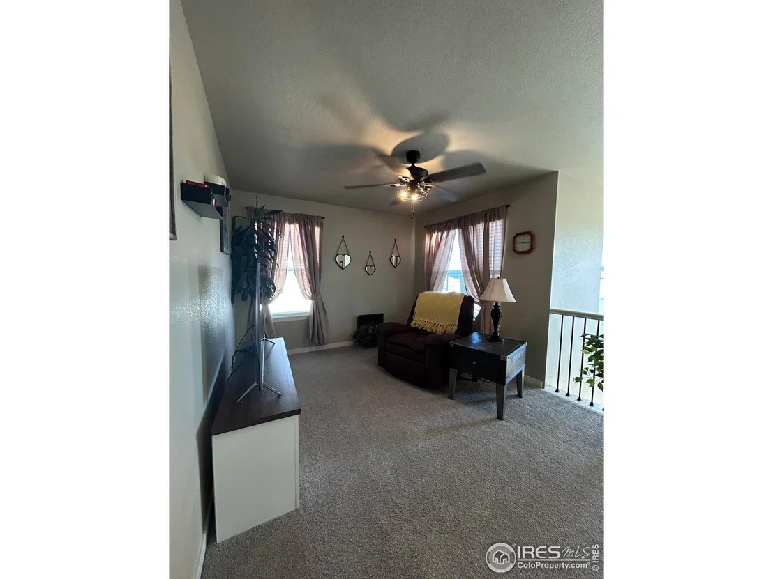 Photo of 1202 Coyote Ln