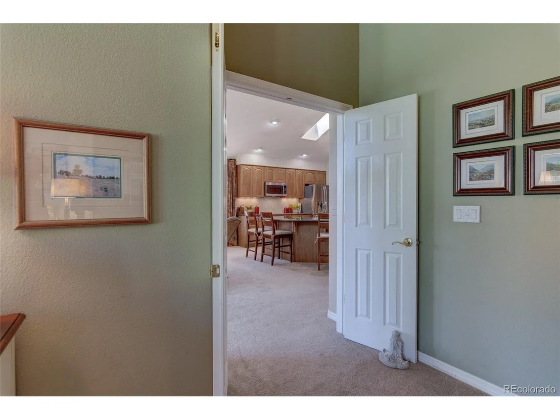 Photo of 1393 Castlepoint Cir