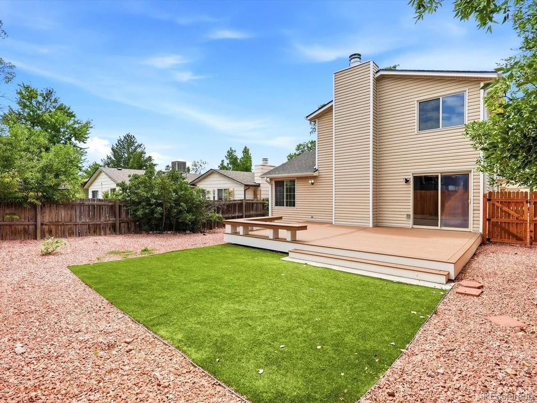 Photo of 10414 Iris Way