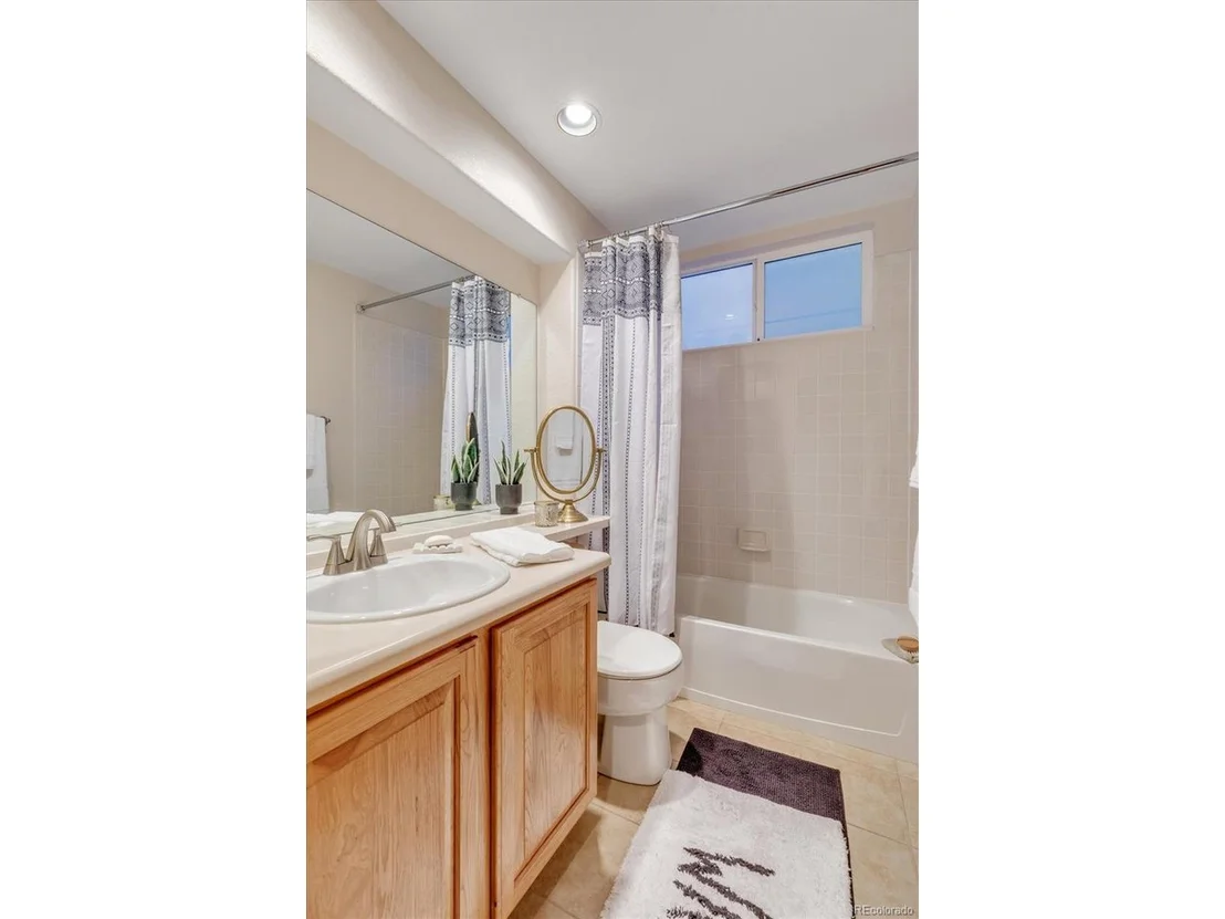 Photo of 1414 Wildrose Dr