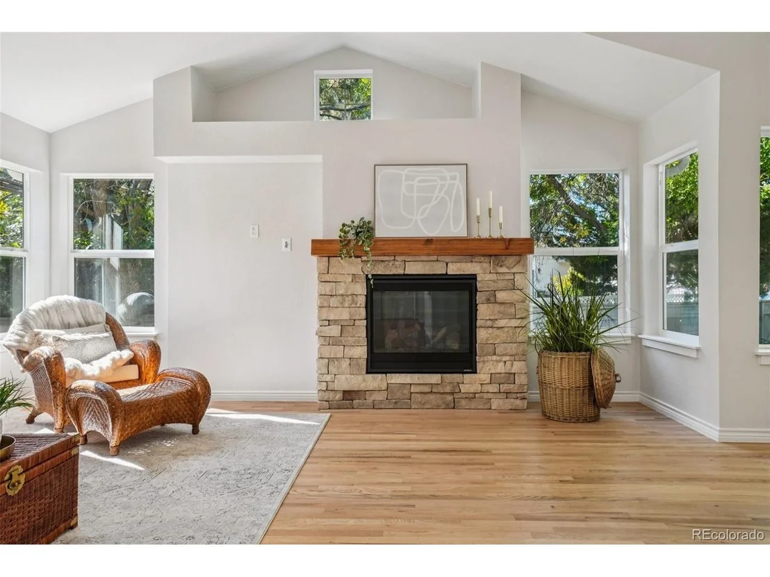 Photo of 1148 Chestnut Dr