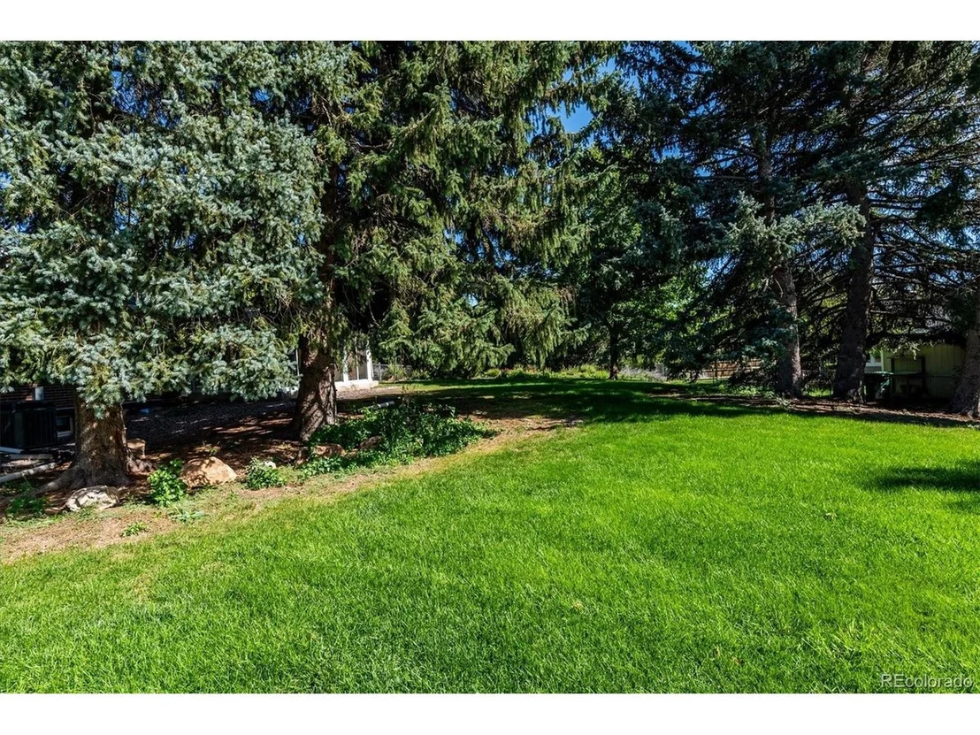 Photo of 8264 E Kenyon Dr