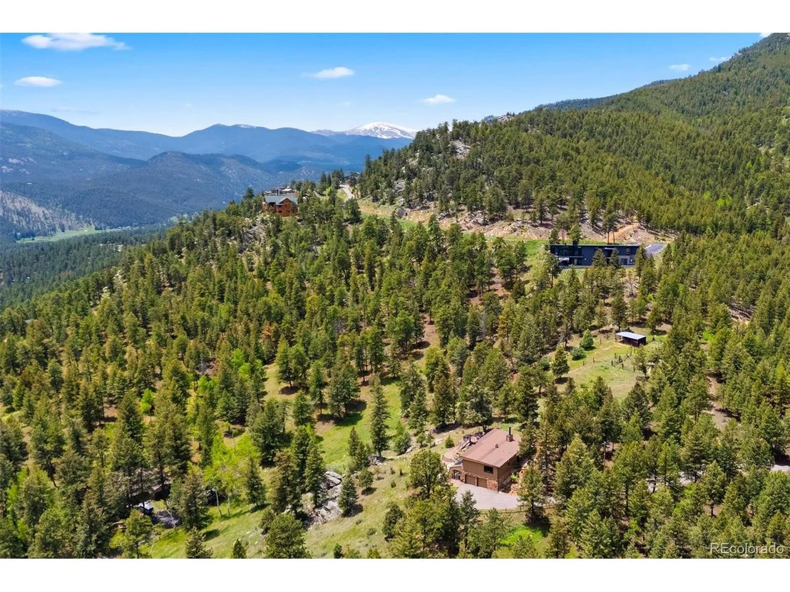 Photo of 187 Marion Dr