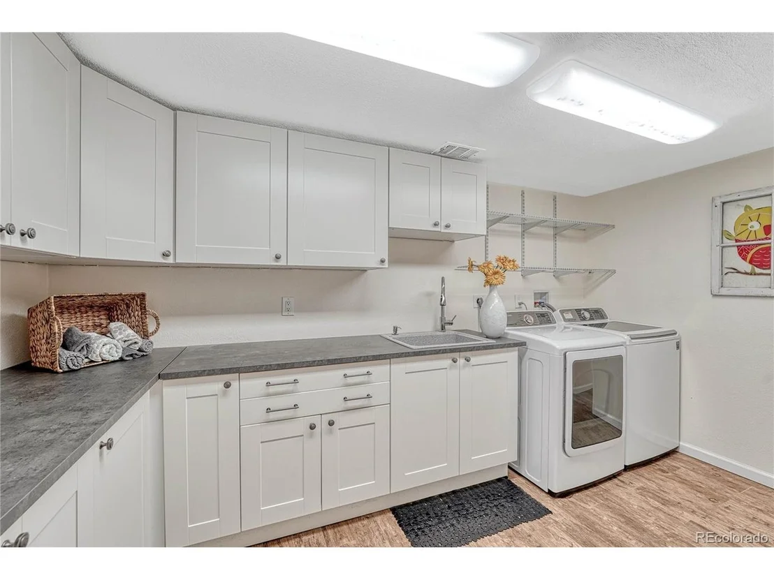 Photo of 8223 W 70th Pl