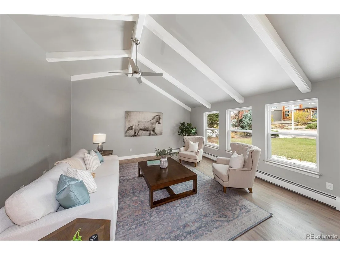Photo of 2386 Crabtree Dr