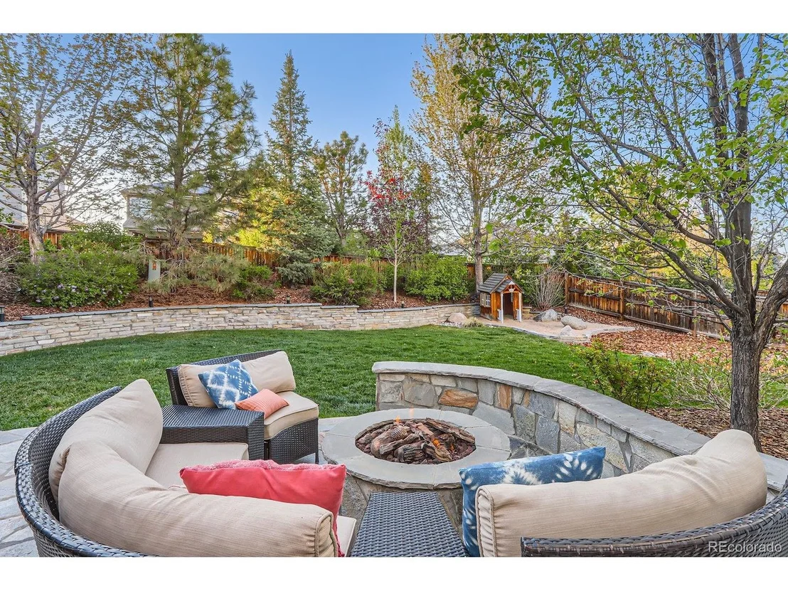 Photo of 11013 Valleybrook Cir