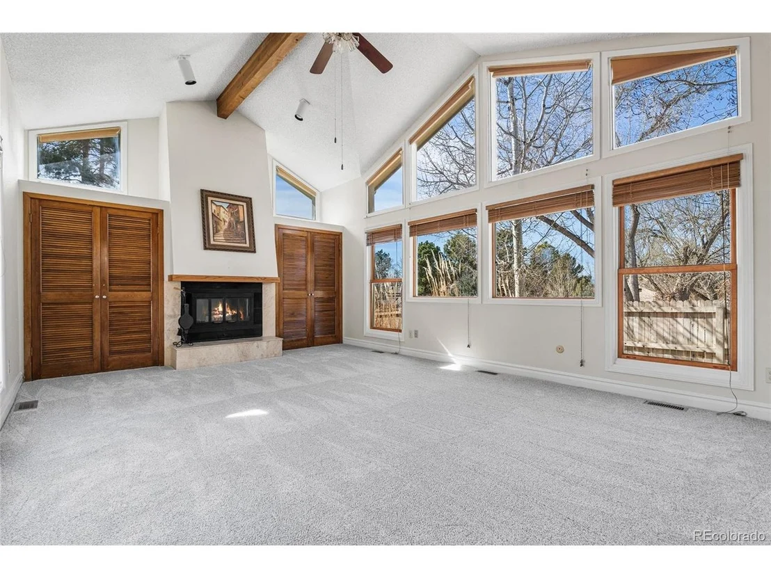Photo of 1657 W 115th Cir