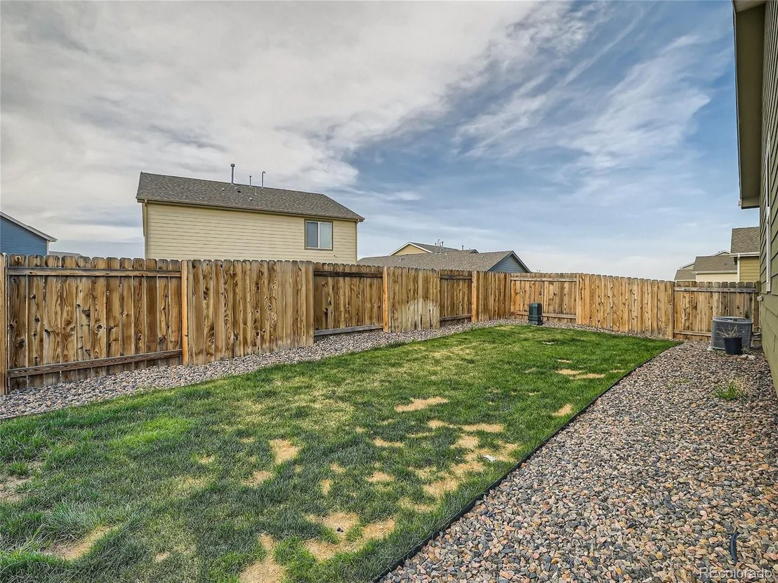 Photo of 47361 Lily Ave