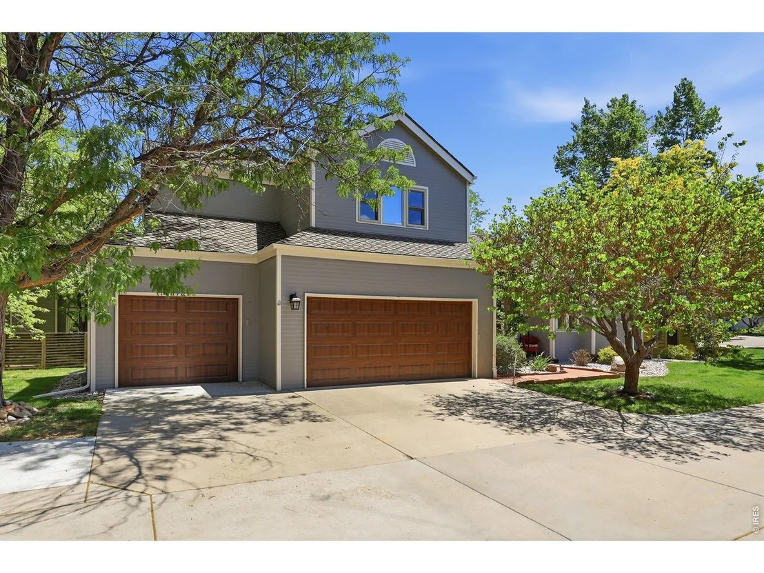 Photo of 5579 STONEWALL Pl