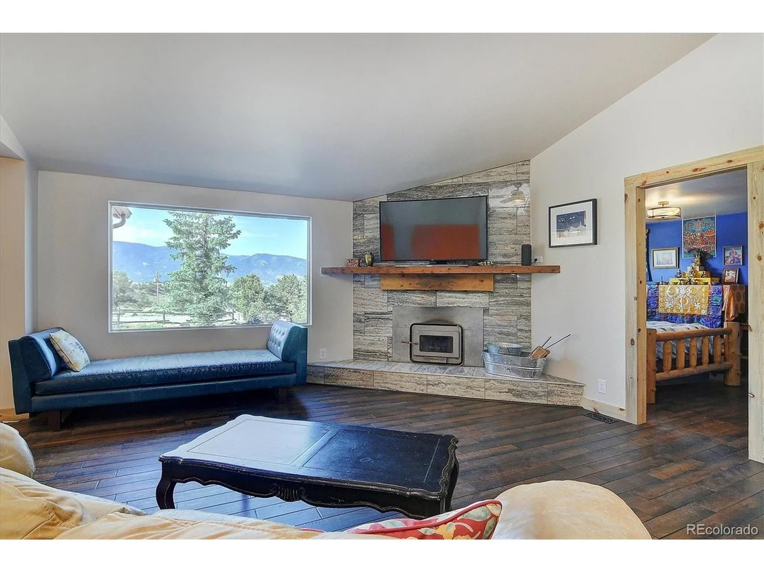 Photo of 6265 County Road 156