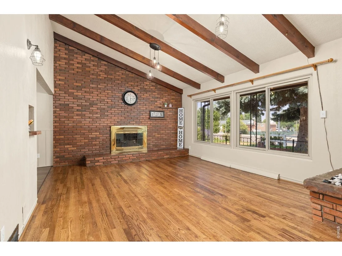 Photo of 721 35th Ave
