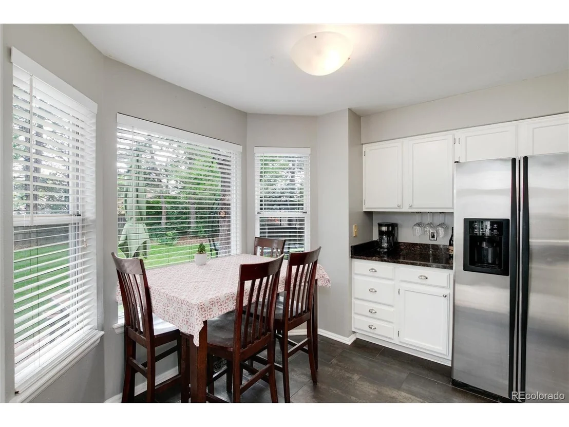 Photo of 882 Garden Dr