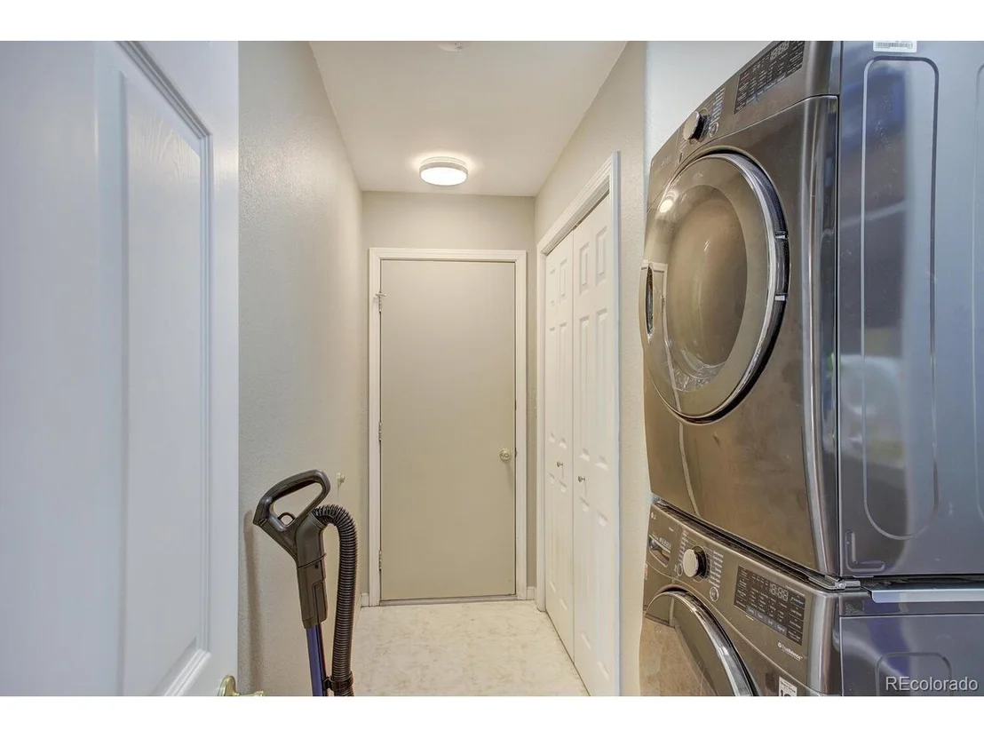 Photo of 18 Foxtail Dr