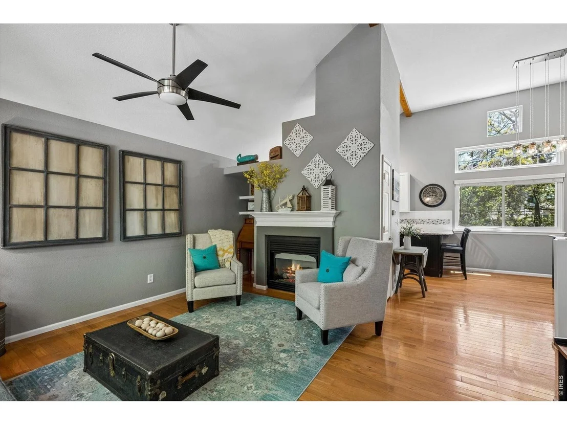 Photo of 562 Spruce Cir