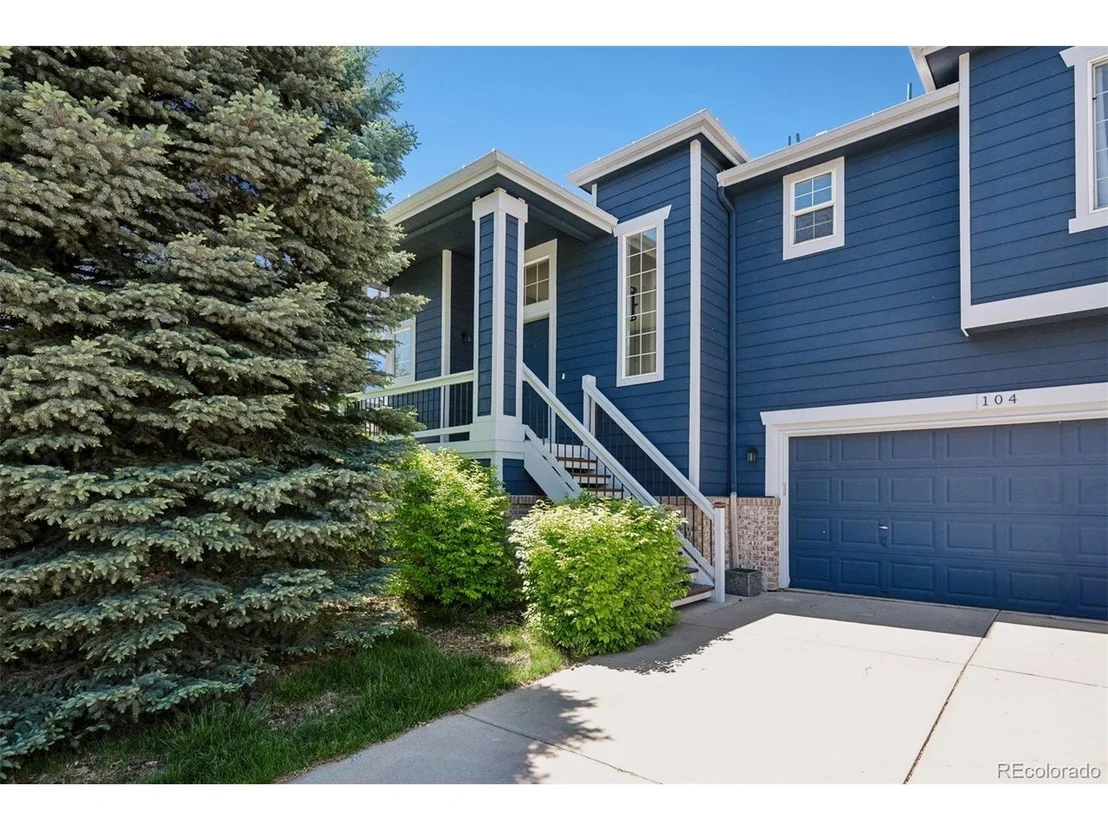 Photo of 104 Willowick Cir