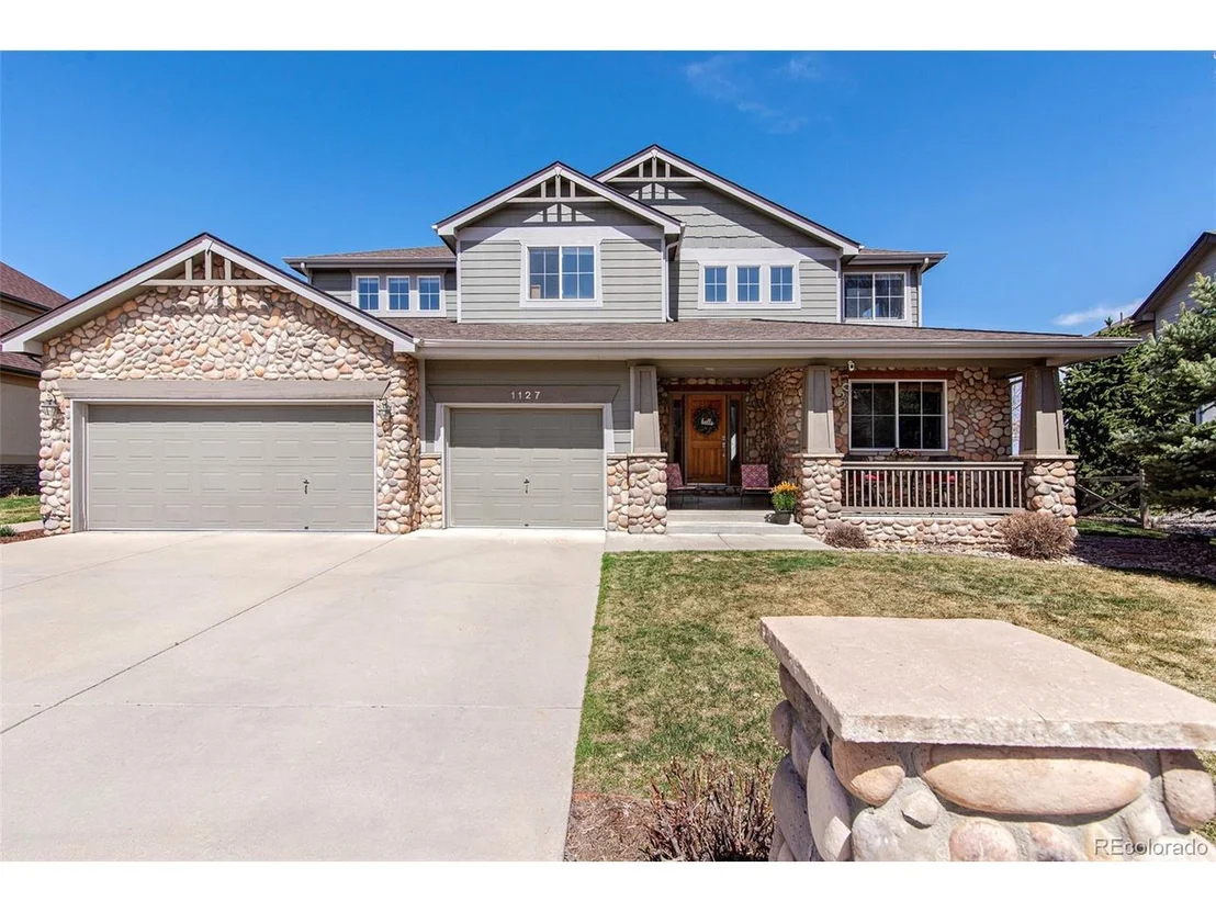 Photo of 1127 Wyndemere Cir