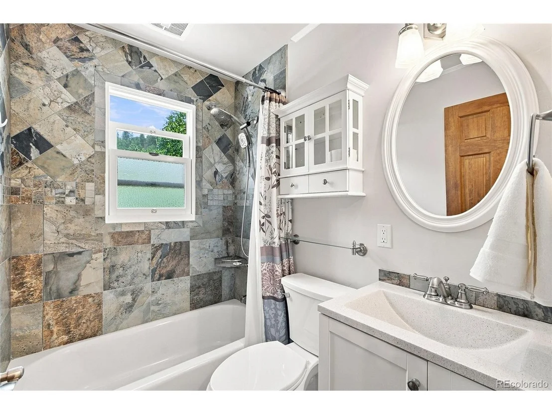 Photo of 34797 Forest Estates Rd