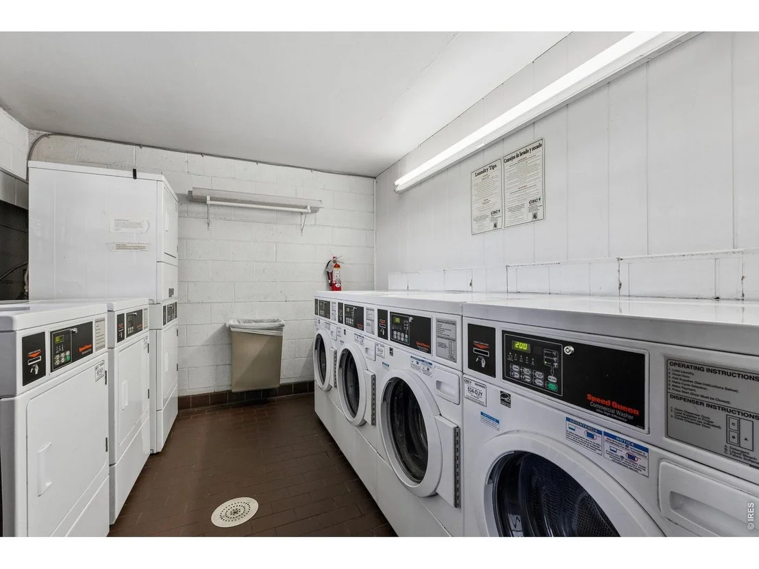 Photo of Unit 152 at 805 29th St