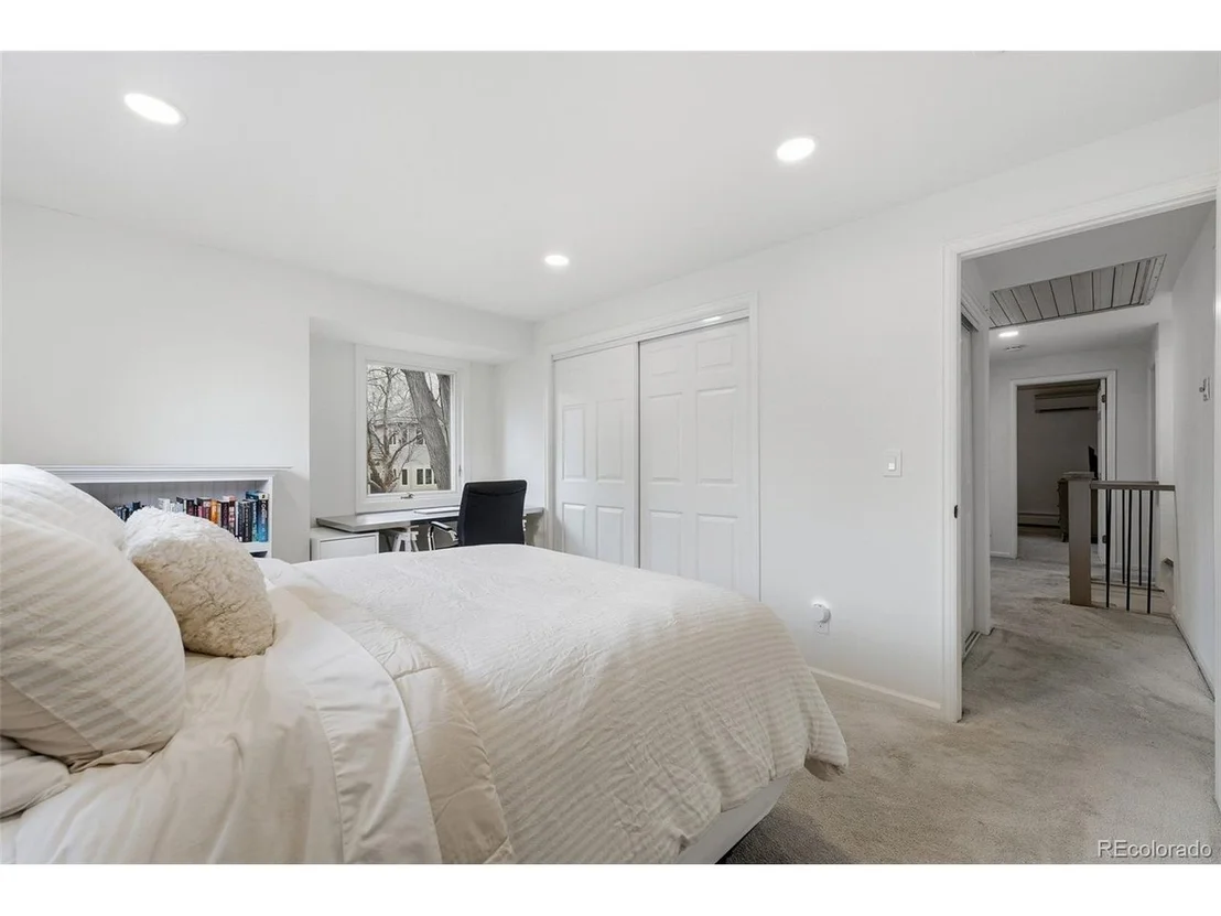 Photo of 4422 Pali Way