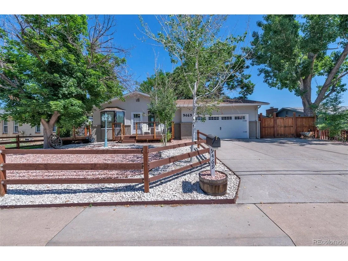 Photo of 9469 Grandview Ave