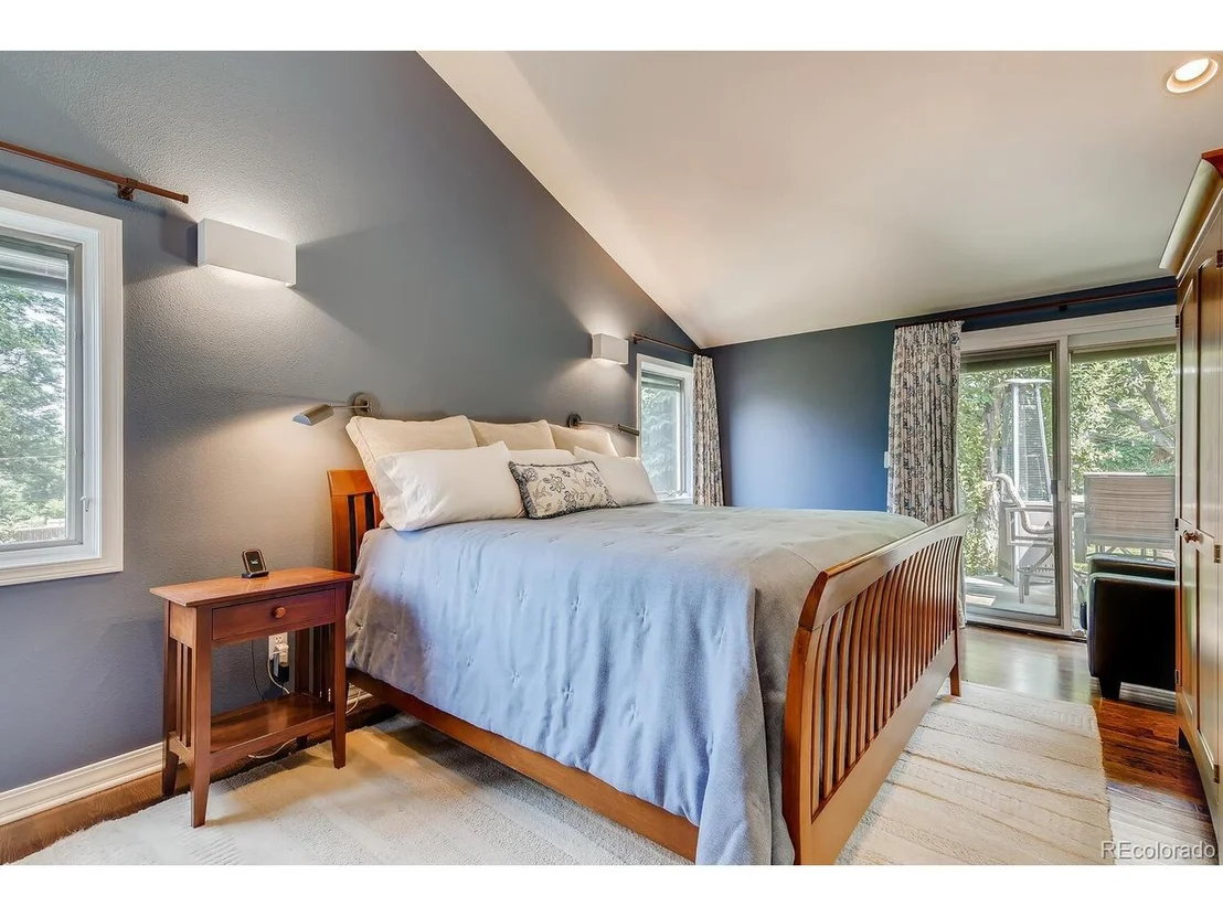 Photo of 2750 Howell Rd