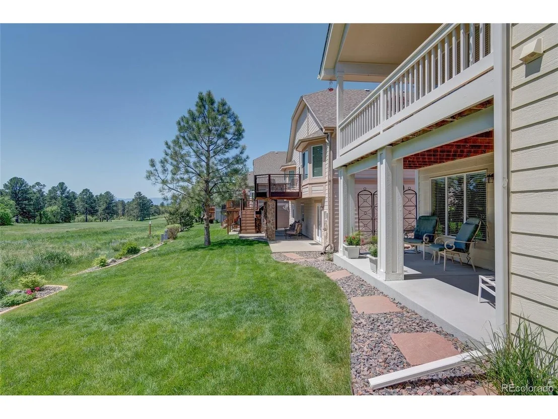 Photo of 1393 Castlepoint Cir