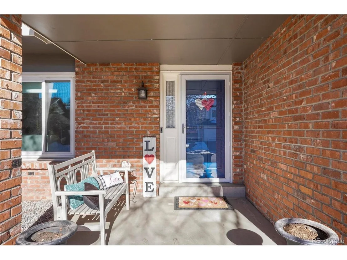 Photo of 16733 E Prentice Cir