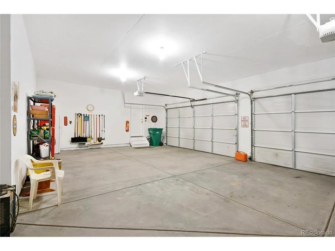 Photo of 560 Remington Dr