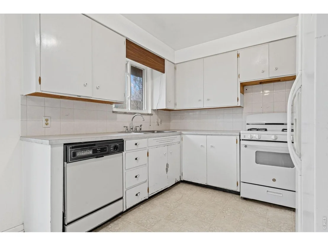 Photo of 1127 25th Ave