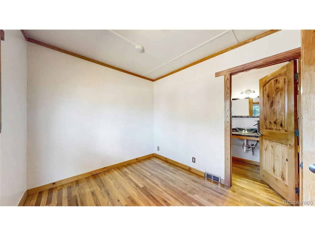 Photo of 609 Boyd St