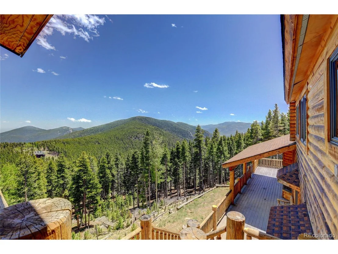 Photo of 449 Squaw Mountain Trl