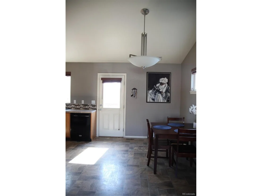 Photo of 902 Cliffrose Way