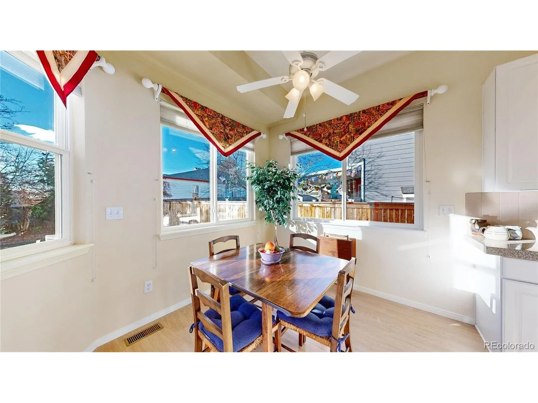 Photo of 1330 Iris Cir