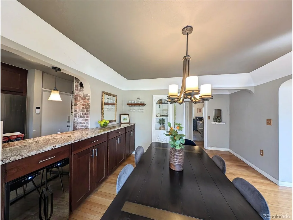 Photo of 601 Colorado Blvd