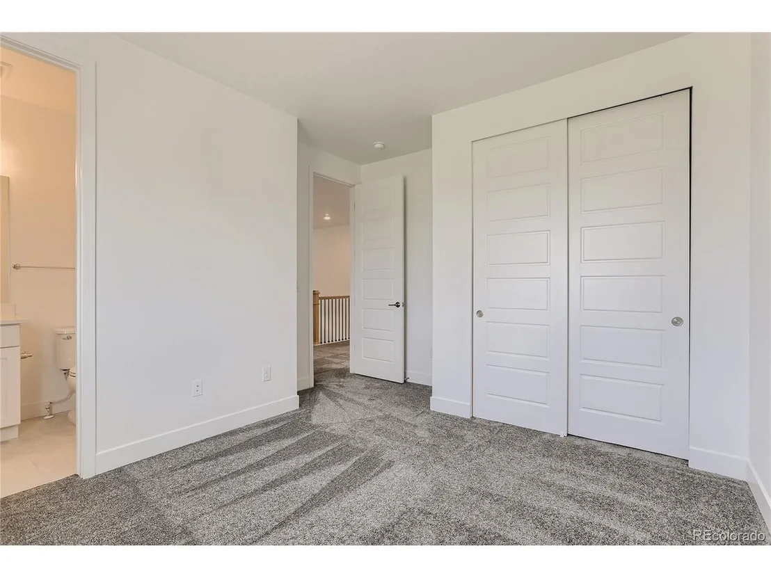 Photo of 2549 Wesley Ln
