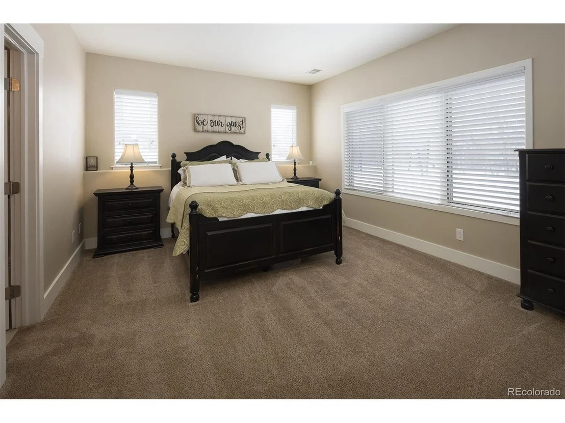 Photo of 712 Eveningstar Rd
