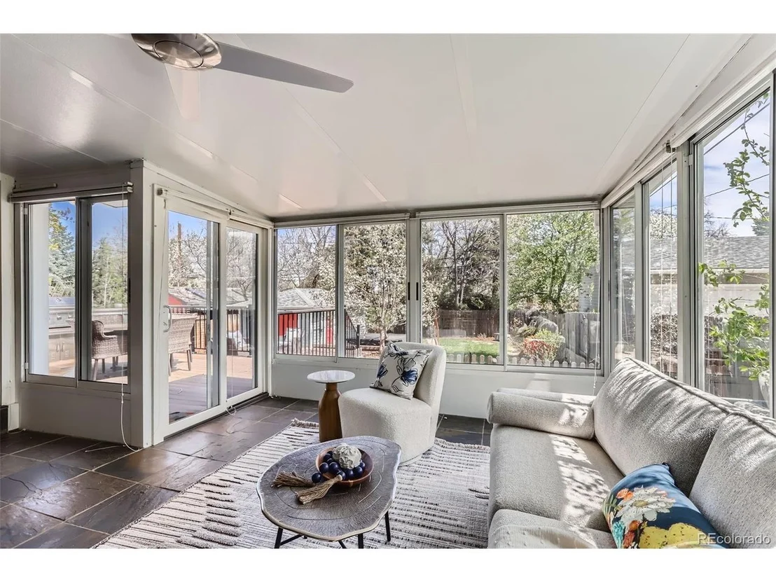 Photo of 734 Sumner St