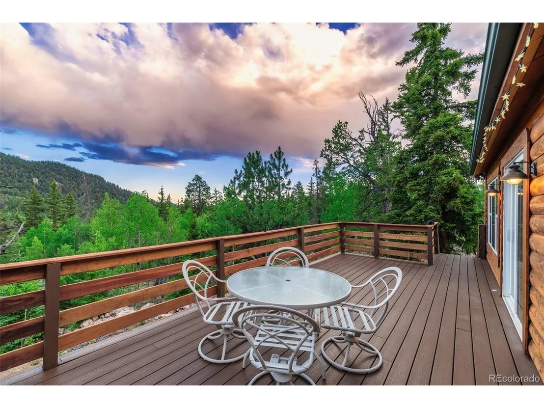Photo of 274 Folsom Dr