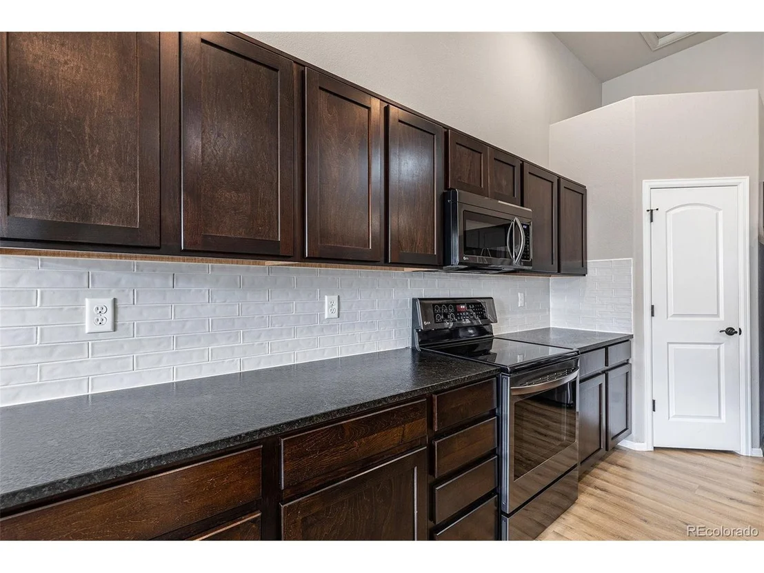 Photo of 1521 Heirloom Dr