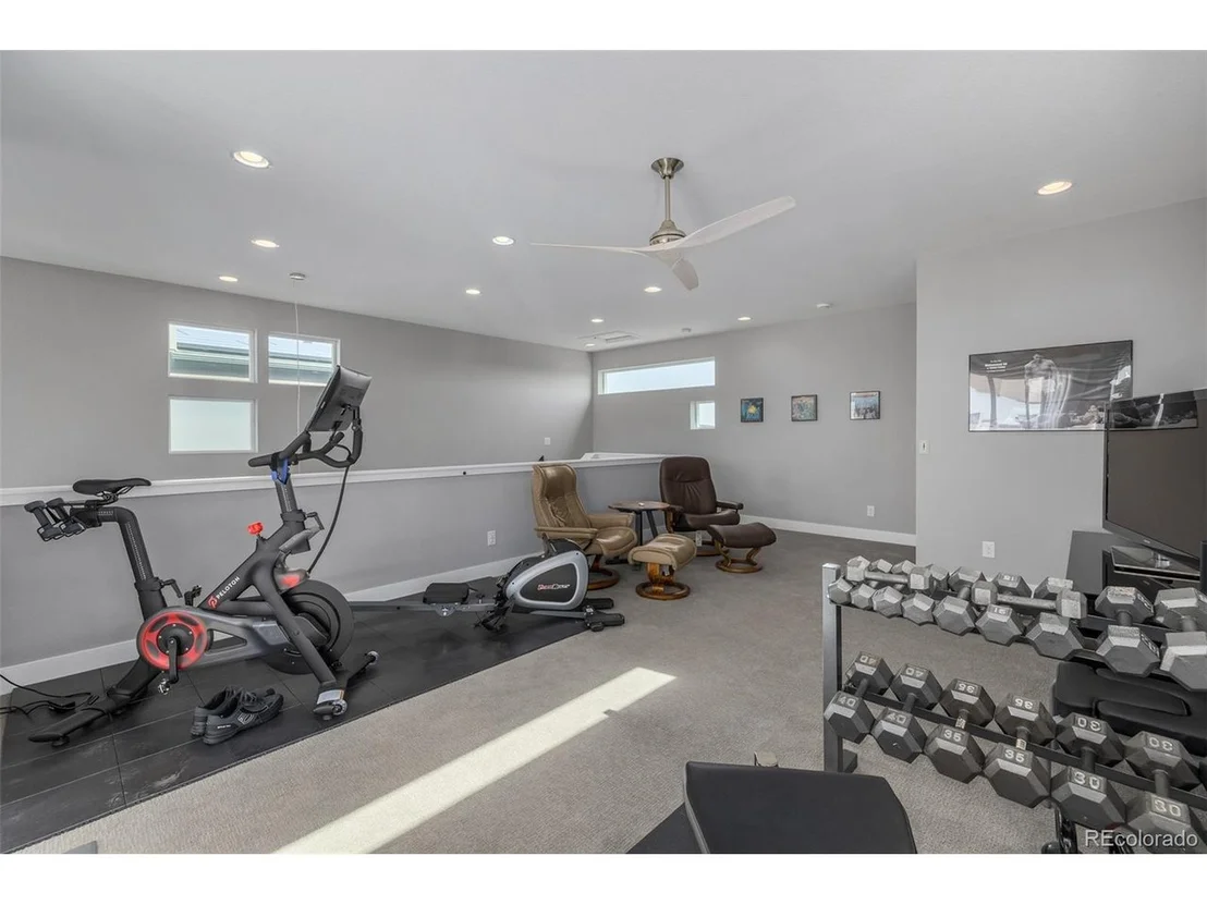 Photo of 6680 Morrison Dr